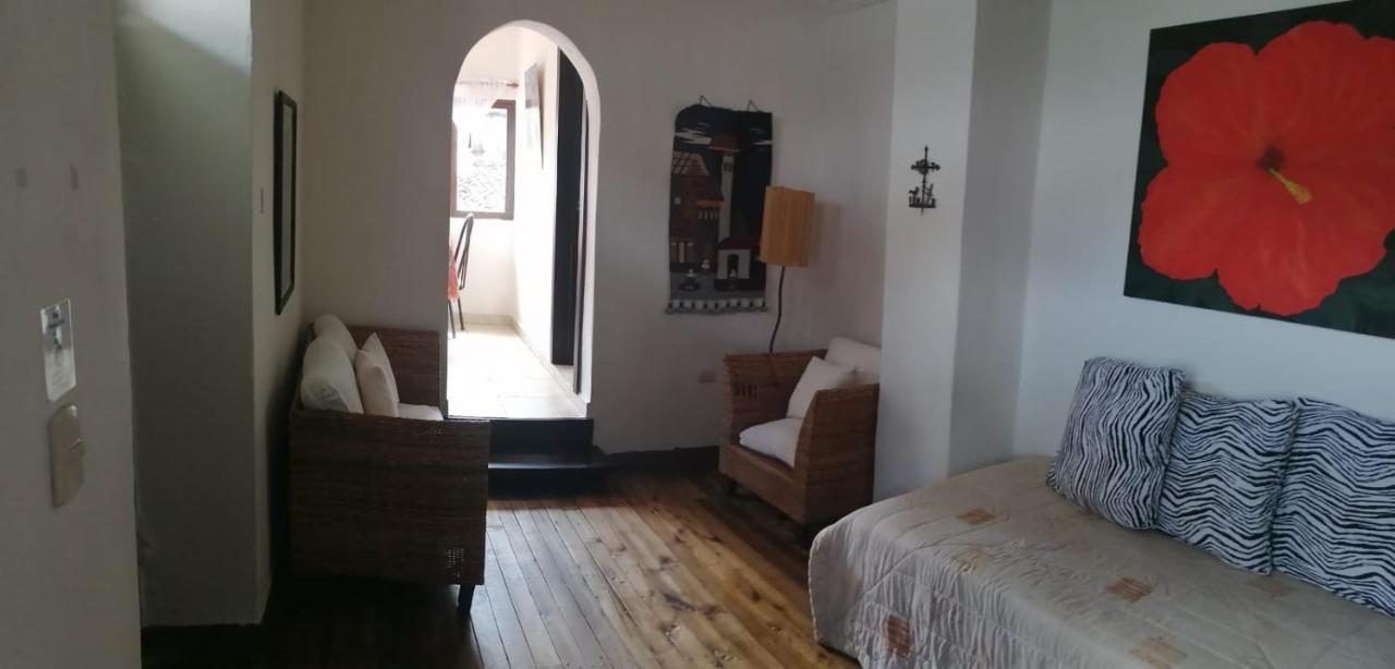 Casa Macondo Bed & Breakfast Κουένκα Εξωτερικό φωτογραφία