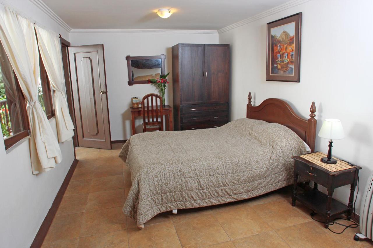 Casa Macondo Bed & Breakfast Κουένκα Εξωτερικό φωτογραφία